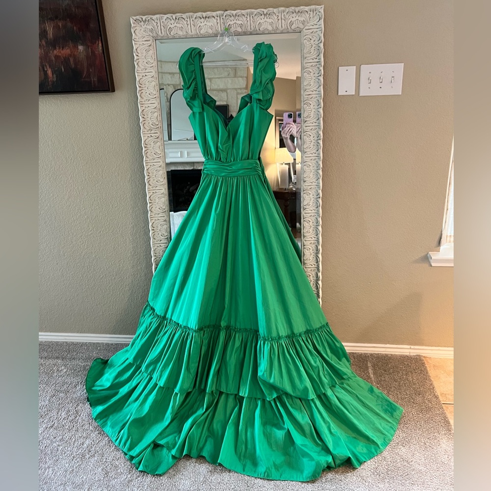 Mac Duggal